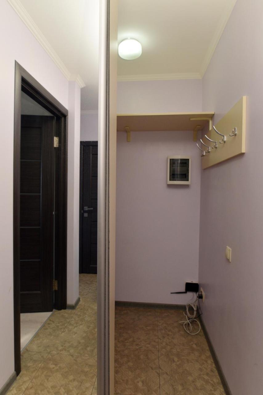 Apartament On Vasylia Lypkivskoho 24 Kiev Extérieur photo