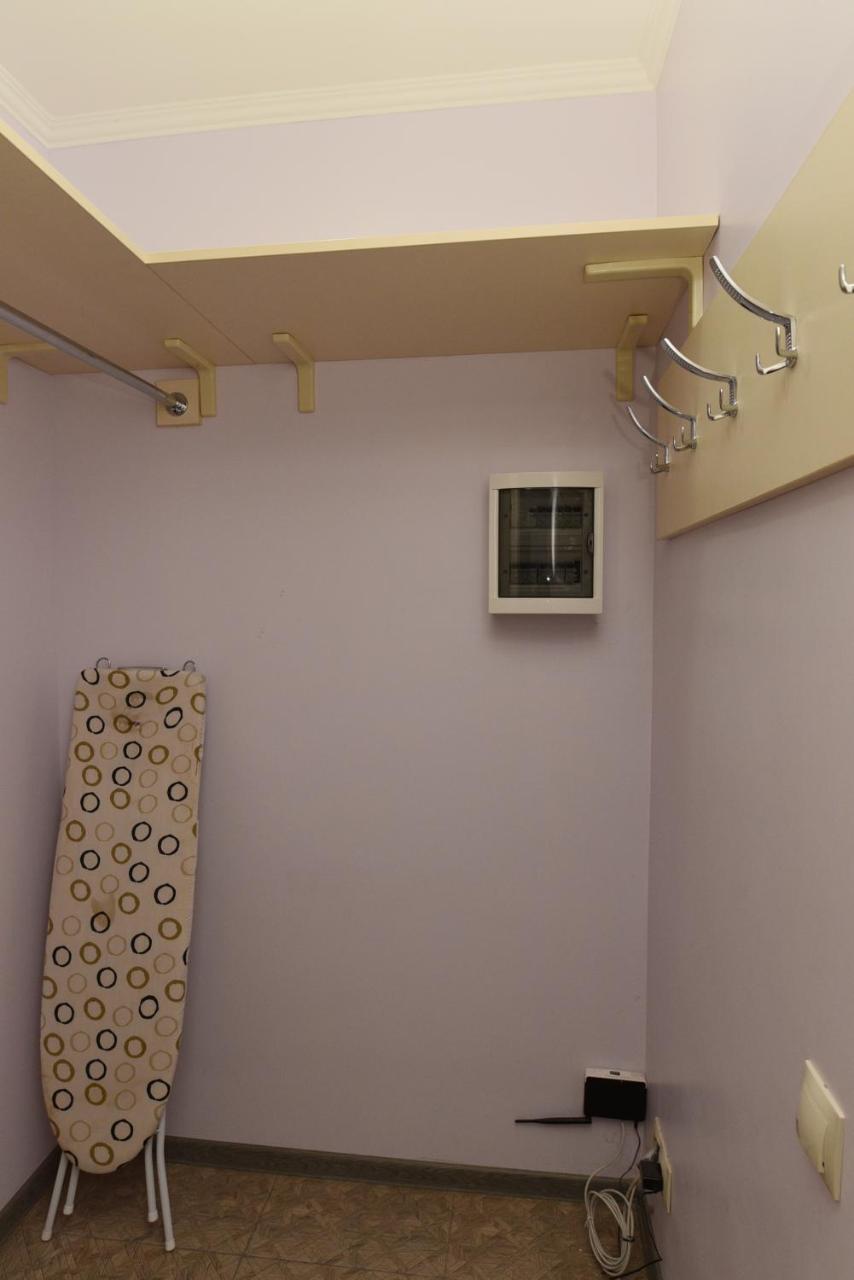 Apartament On Vasylia Lypkivskoho 24 Kiev Extérieur photo